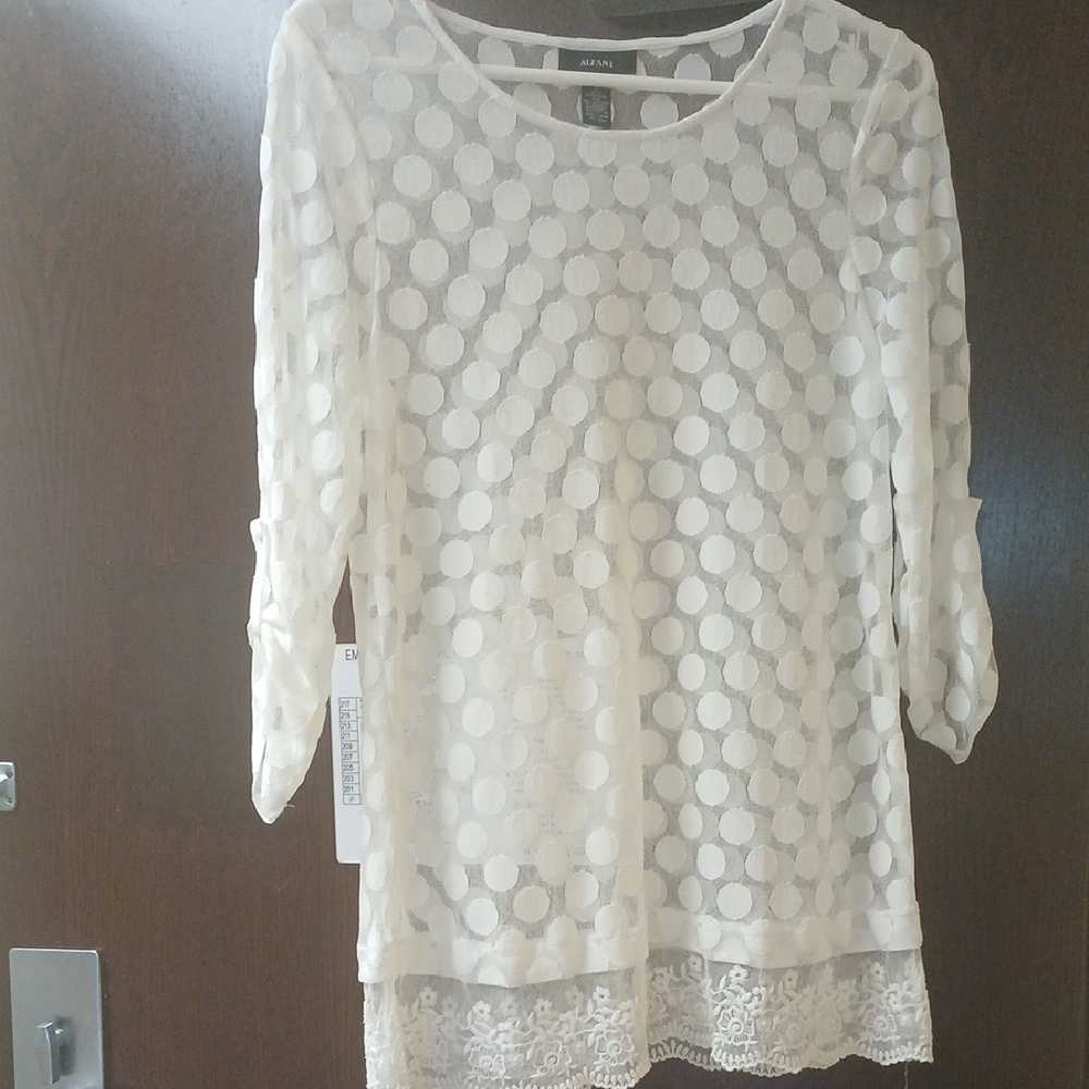 Apt. 9 Women's Cream Lace Top